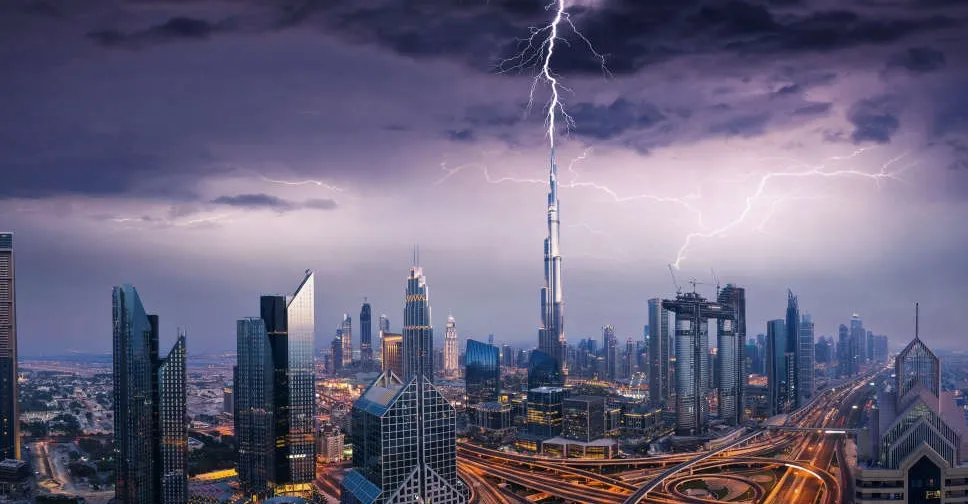 Läs mer om artikeln Så påverkar en storm i Dubai både vardag och resor
