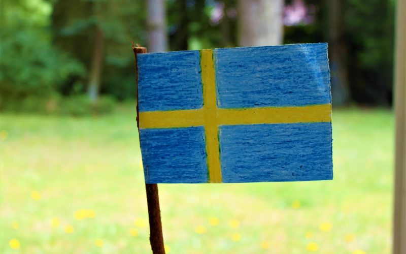 Svenska flaggan på ceremoni